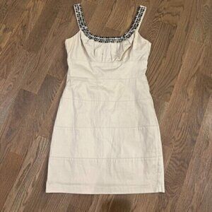 BISOU BISOU SLEEVELESS SHEATH DRESS size 8 cream